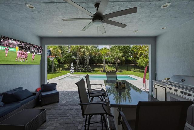 9264 CRESTVIEW Circle, Palm Beach Gardens, FL 33412