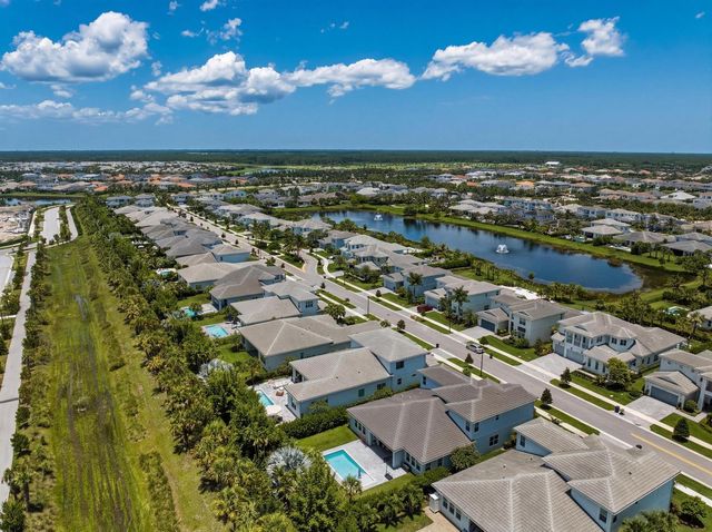 9264 CRESTVIEW Circle, Palm Beach Gardens, FL 33412