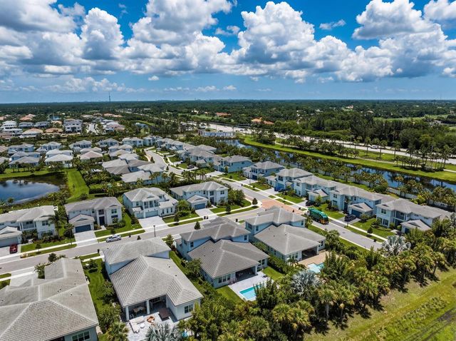 9264 CRESTVIEW Circle, Palm Beach Gardens, FL 33412