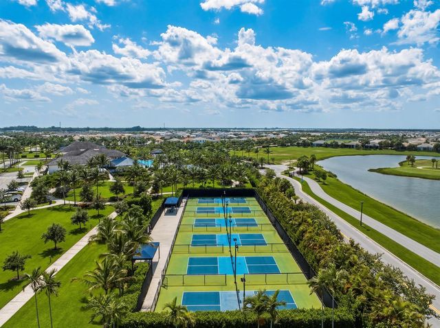 9264 CRESTVIEW Circle, Palm Beach Gardens, FL 33412