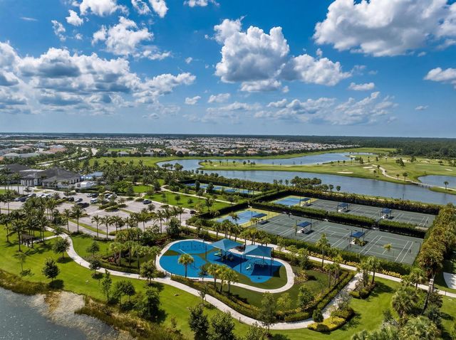 9264 CRESTVIEW Circle, Palm Beach Gardens, FL 33412