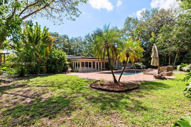 11220 SW 74th Ave, Pinecrest, FL 33156