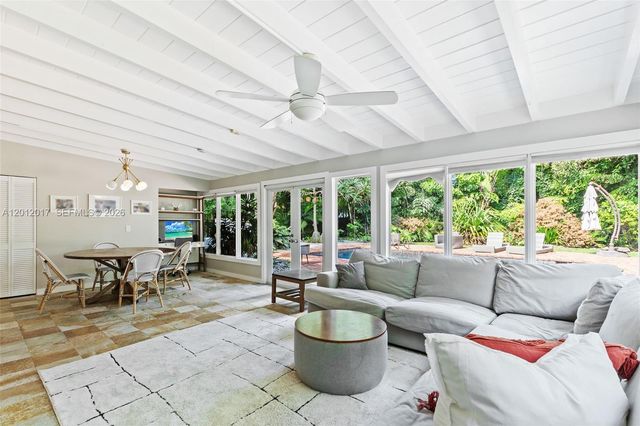 11220 SW 74th Ave, Pinecrest, FL 33156