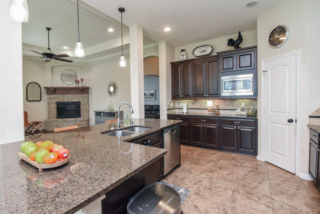 1603 Pecan Branch Drive, Richmond, TX 77406