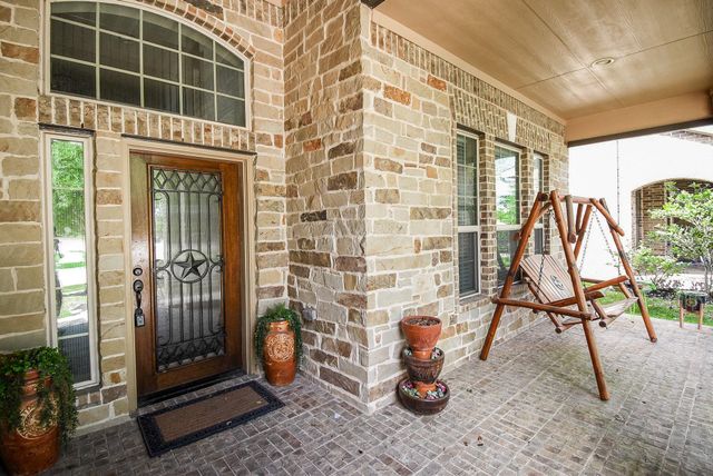 1603 Pecan Branch Drive, Richmond, TX 77406