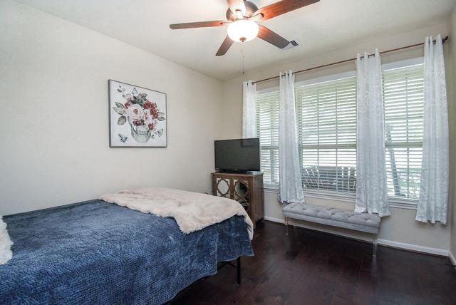 1603 Pecan Branch Drive, Richmond, TX 77406