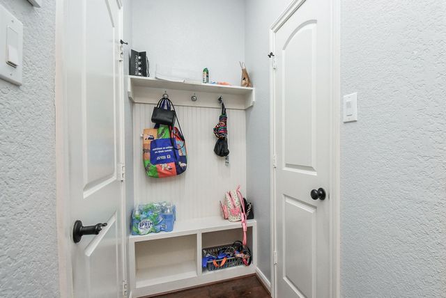 1603 Pecan Branch Drive, Richmond, TX 77406