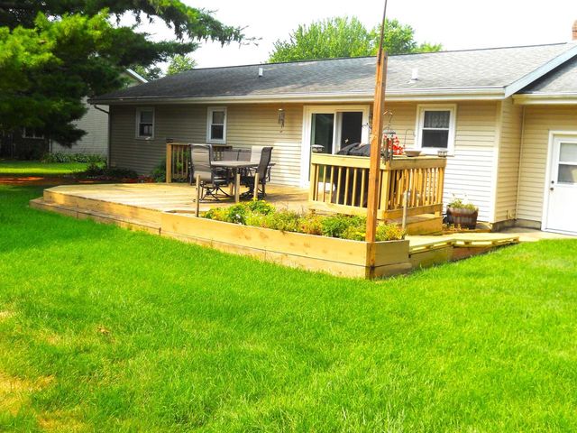 1065 Tara Drive, Sun Prairie, WI 53590