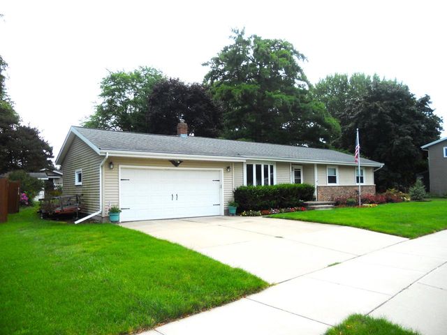 1065 Tara Drive, Sun Prairie, WI 53590