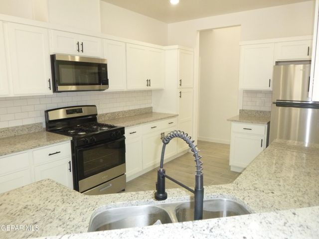 471 Huereque Drive Unit A, Socorro, TX 79927