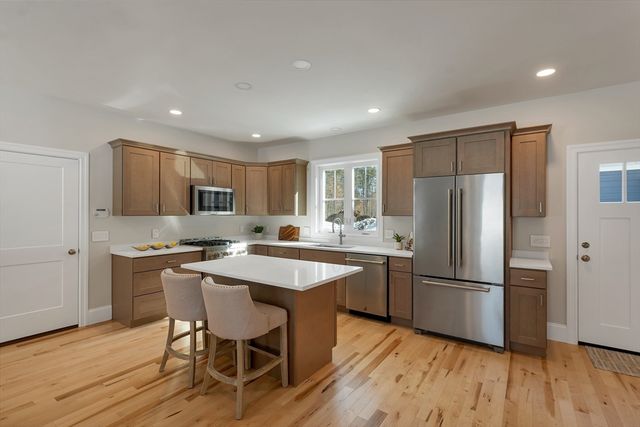 148 County Road, Amherst, NH 03031