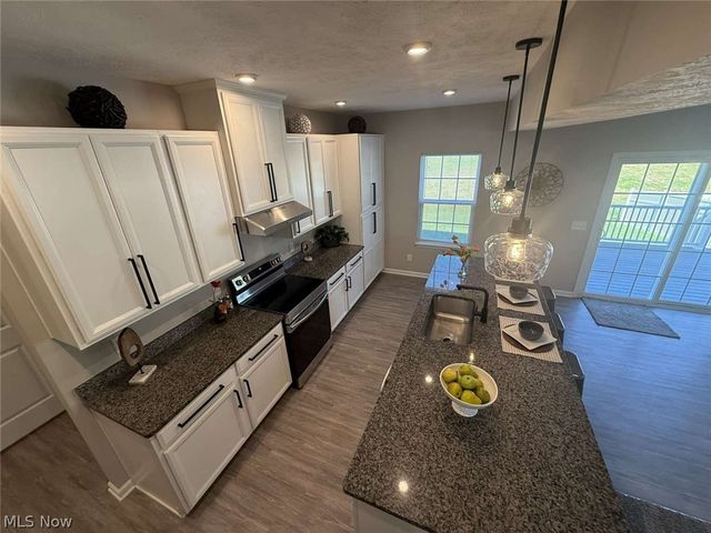 31 Germaine Circle, Kent, OH 44240