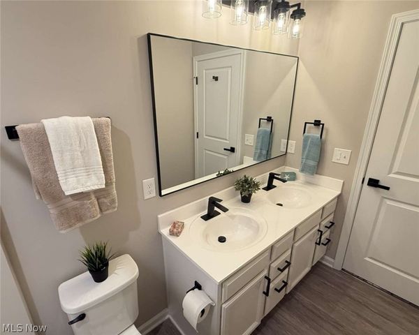 31 Germaine Circle, Kent, OH 44240