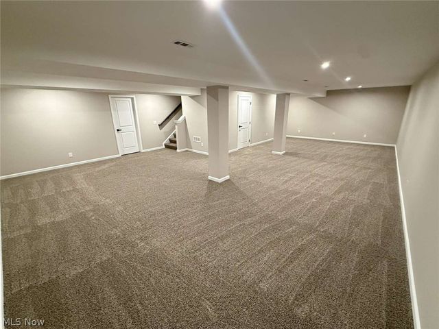 31 Germaine Circle, Kent, OH 44240