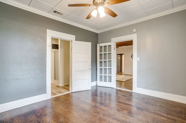 136 Hill County Road 1413 E, Grandview, TX 76050