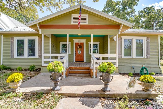 136 Hill County Road 1413 E, Grandview, TX 76050