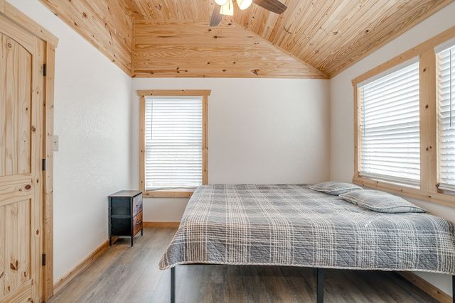 136 Hill County Road 1413 E, Grandview, TX 76050