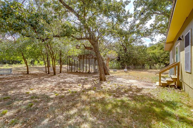 136 Hill County Road 1413 E, Grandview, TX 76050