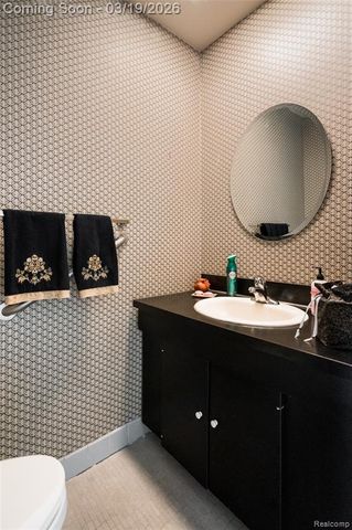 1346 Nicolet Place, Detroit, MI 48207