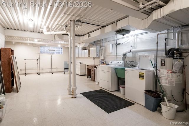 1346 Nicolet Place, Detroit, MI 48207