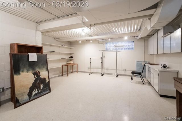 1346 Nicolet Place, Detroit, MI 48207