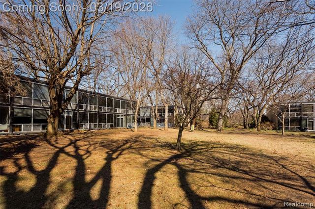 1346 Nicolet Place, Detroit, MI 48207