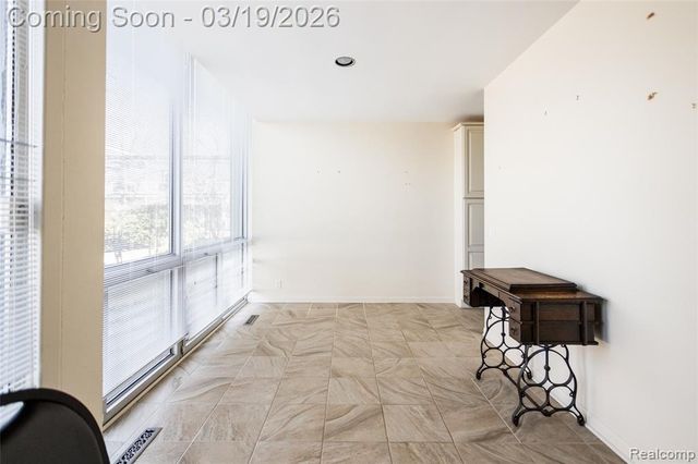 1346 Nicolet Place, Detroit, MI 48207