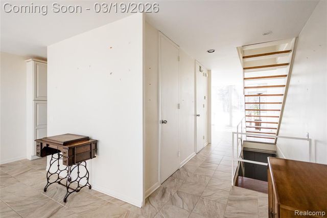 1346 Nicolet Place, Detroit, MI 48207