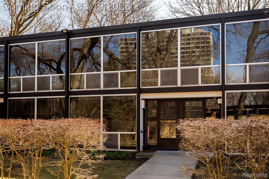 1346 Nicolet Place, Detroit, MI 48207