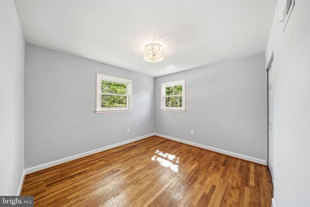2 ORLEANS TER, Kensington, MD 20895