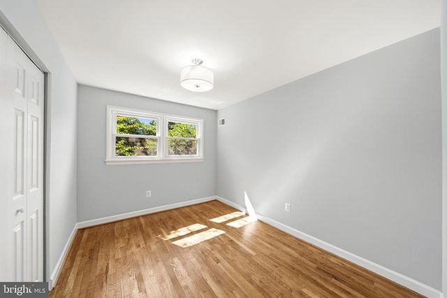 2 ORLEANS TER, Kensington, MD 20895