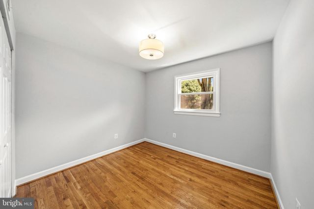 2 ORLEANS TER, Kensington, MD 20895