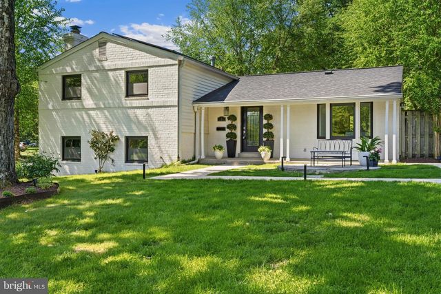 2 ORLEANS TER, Kensington, MD 20895