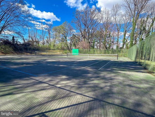 2 ORLEANS TER, Kensington, MD 20895