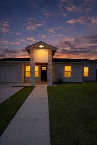 2506 Bliss Street, Greenville, TX 75402