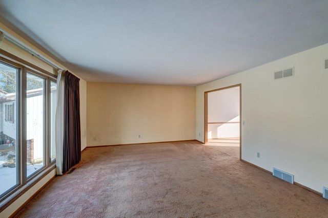 30 Morningdale Circle, Madison, WI 53717