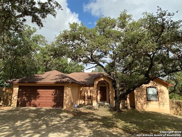 1907 Summerwood Dr, San Antonio, TX 78232