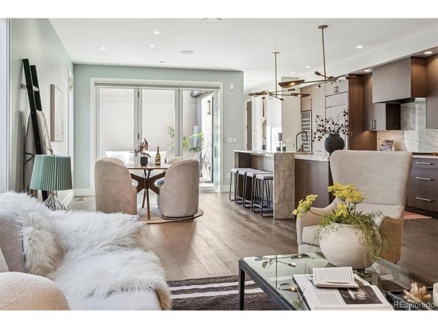 525 Columbine St, Denver, CO 80206