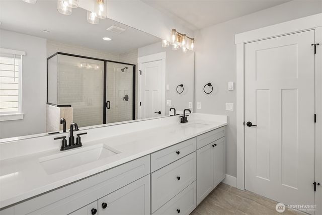 10 160th Place SE, Bothell, WA 98012