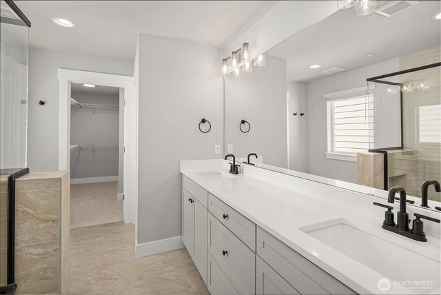10 160th Place SE, Bothell, WA 98012