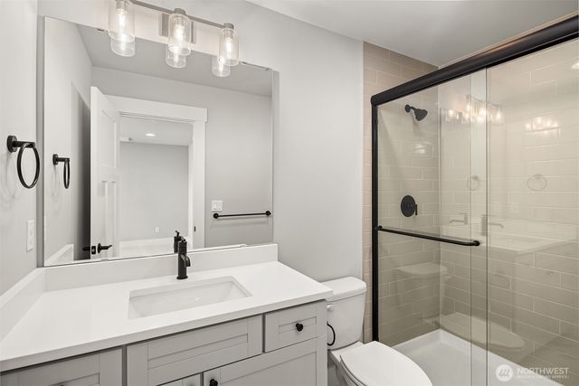 10 160th Place SE, Bothell, WA 98012