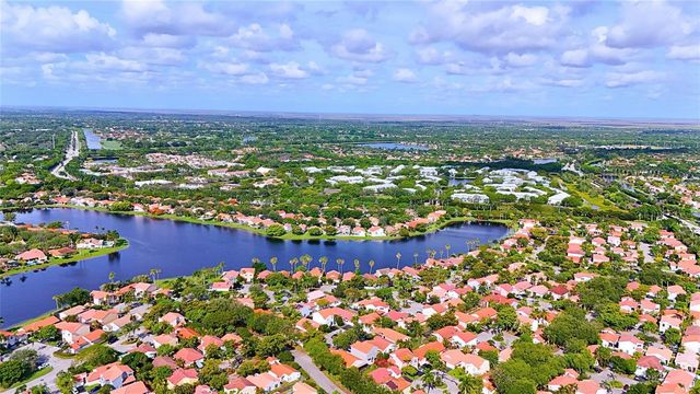 1420 Seagrape Circle, Weston, FL 33326