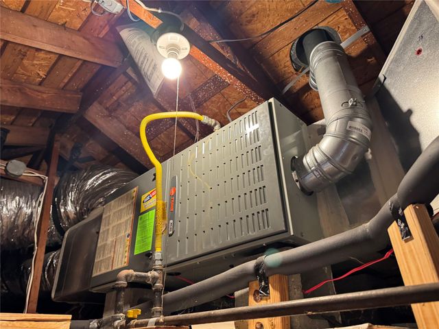 959 Festival Drive, Houston, TX 77062