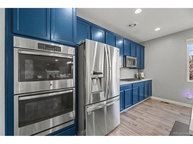 10934 Pitkin St, Commerce City, CO 80022