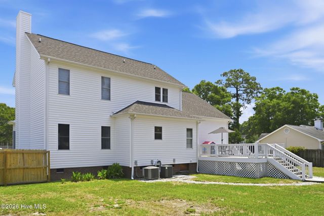 304 Marine Drive, Sneads Ferry, NC 28460