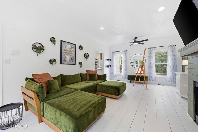 304 Marine Drive, Sneads Ferry, NC 28460