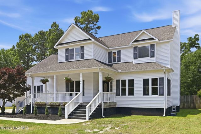 304 Marine Drive, Sneads Ferry, NC 28460