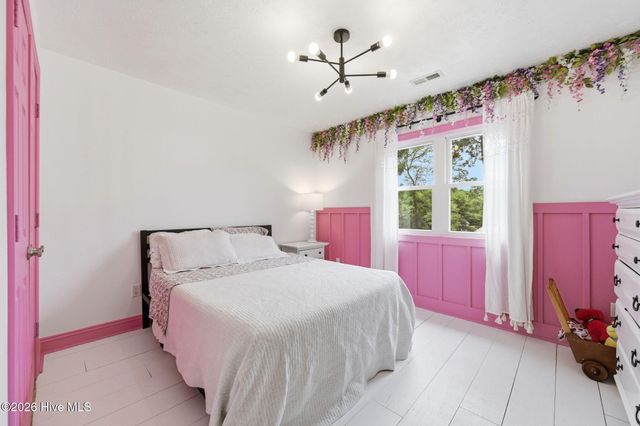 304 Marine Drive, Sneads Ferry, NC 28460