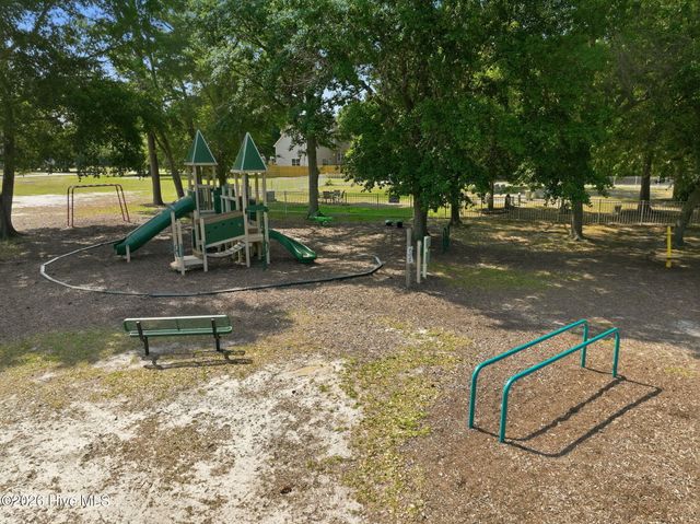 304 Marine Drive, Sneads Ferry, NC 28460