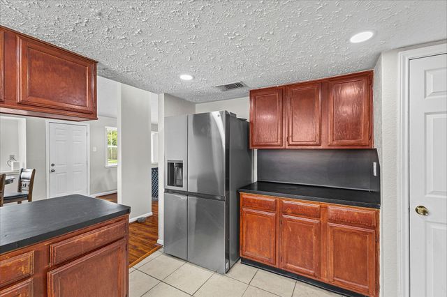 16723 Quail Meadow Drive, Houston, TX 77489